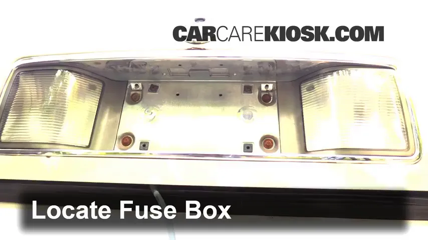 1997 Cadillac DeVille 4.6L V8 Sedan Fuse (Interior) Check